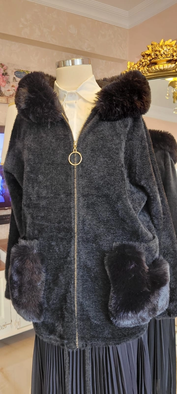 Premium İthal Angora Kürklü Hırka