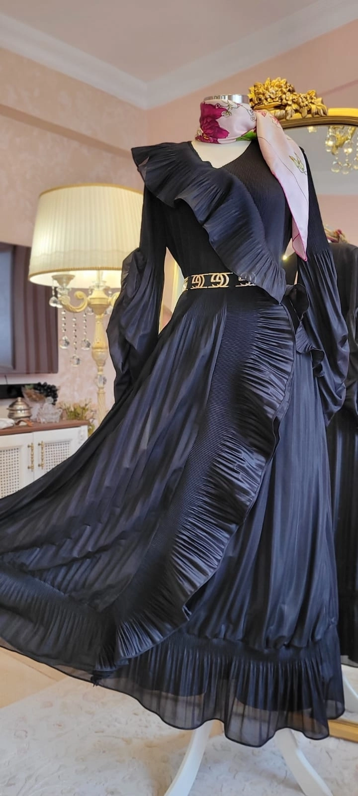 ’’Gala Night ’’İthal Volanlı elbise 